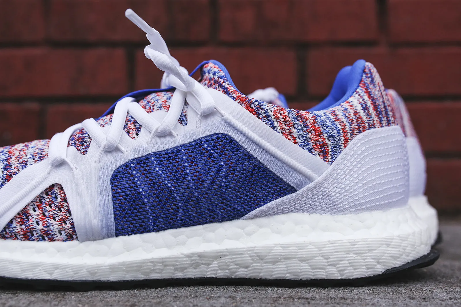 adidas by Stella McCartney x Parley WMNS UltraBoost  - Blue / White / Callis